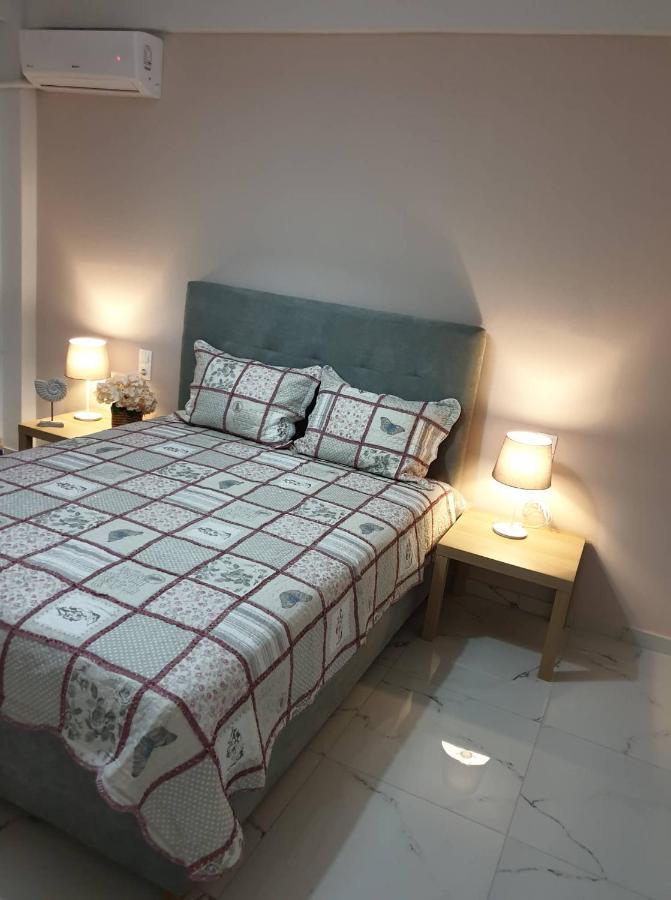 Eytyhias Yard Apartments In Poros Poros Town Zewnętrze zdjęcie