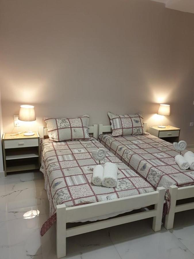 Eytyhias Yard Apartments In Poros Poros Town Zewnętrze zdjęcie